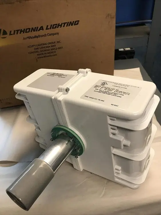 New | in-Stock LITHONIA LIGHTING TPGE 1000S C21 TB HSG Lighting Ohio US | Surplus Asset Holdings #1243131