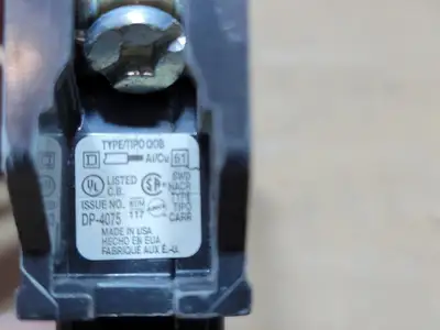 USED SQUARE D QOB115