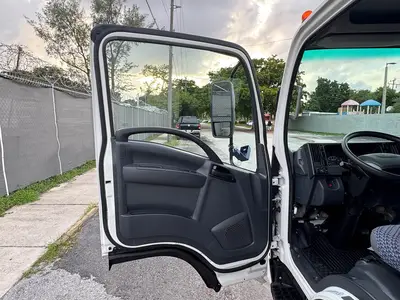 Used 2023 ISUZU NPR HD Box trucks Florida US | Truck and Van Outlet #1509234