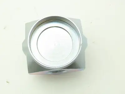 Graco 161-585  Bulldog Air Valve Housing 30:1