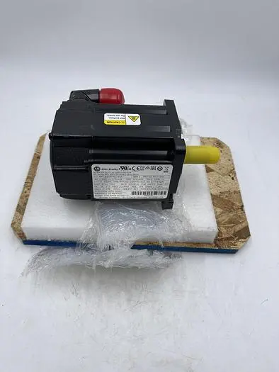 New | in-Stock ALLEN-BRADLEY ALLEN-BRADLEY MPL-B310P-MJ72AA SER A Servo Motors | ND Industrial Surplus #1216160