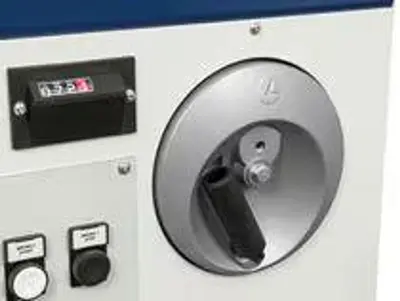 NEW SCM STR 62R