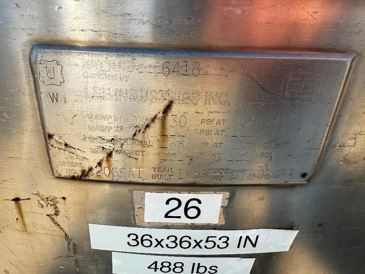 USED 1995 LEE INDUSTRIES 750LDBT