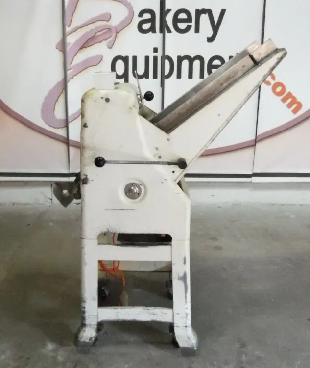 Used OLIVER MODEL: 797-32 Bread Slicers California US | BakeryEquipment.com #1555923
