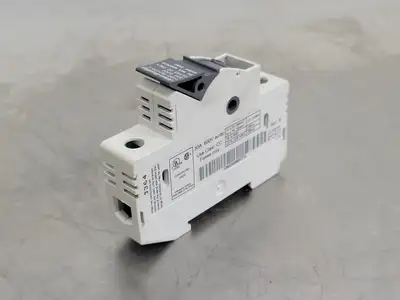 USED ALLEN-BRADLEY 1492-FB1C30-L