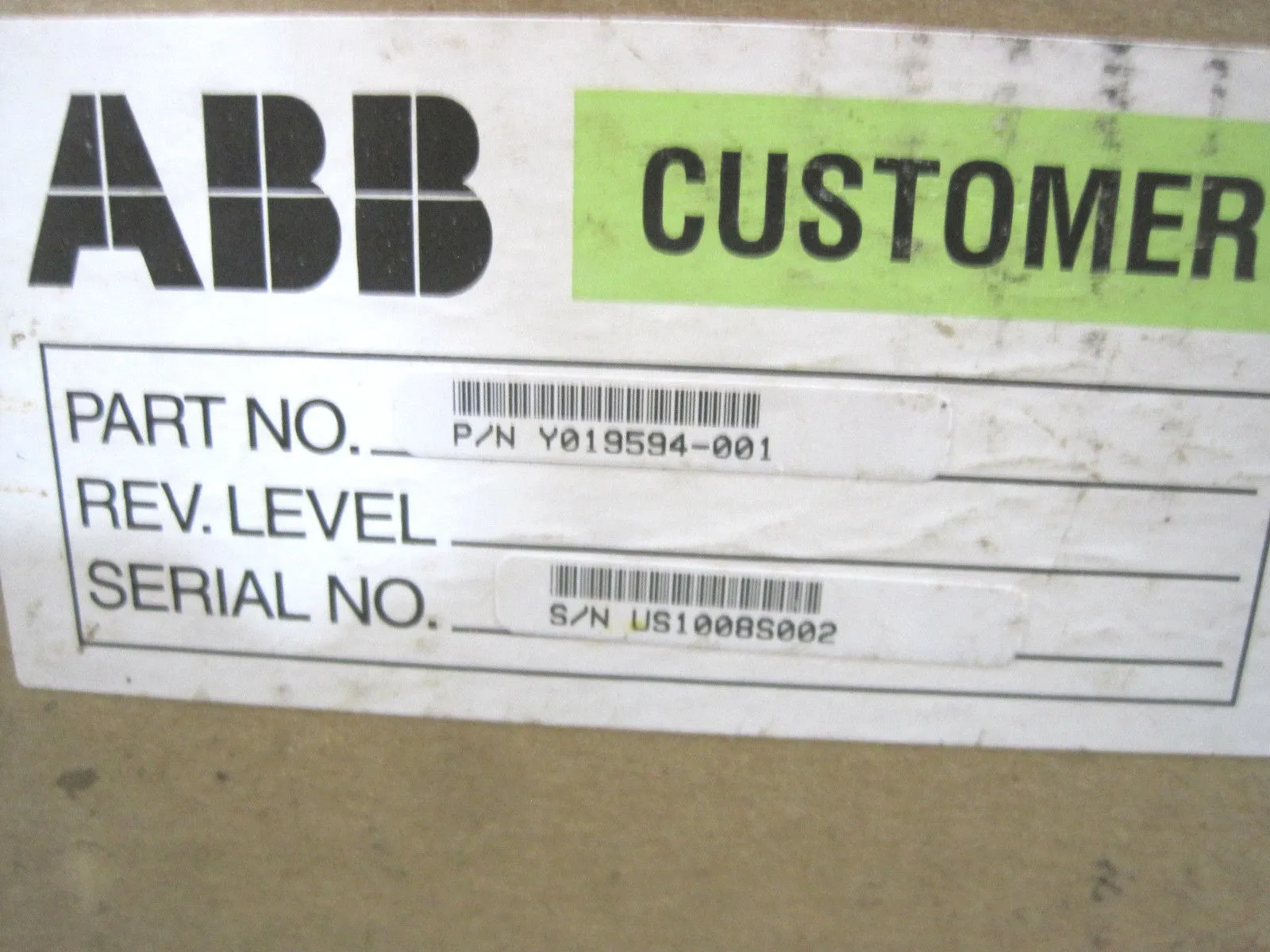 NEW ABB Y019594-001