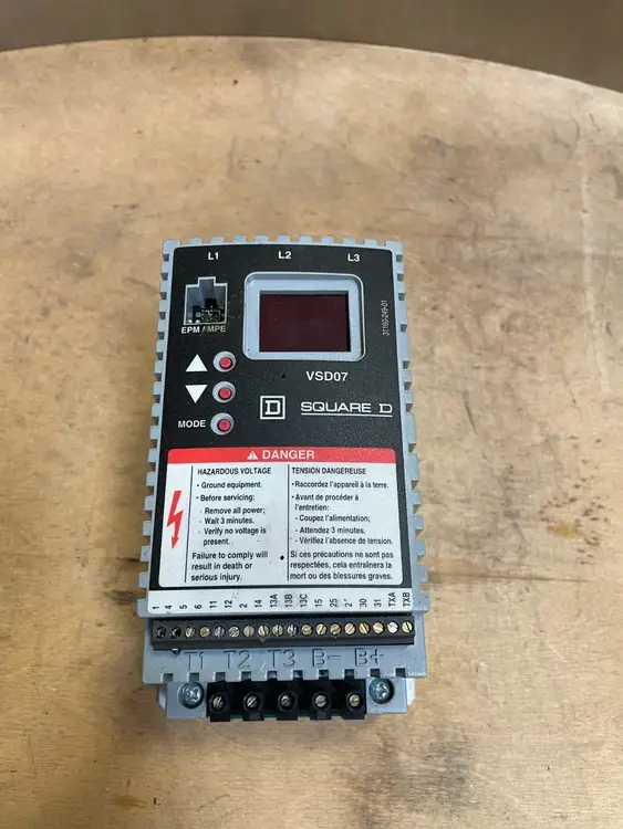 Used Square D Square D VSD07 Variable Speed Drives South Carolina US | Palmetto Automation #1161524