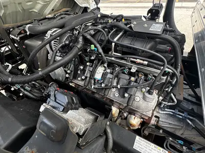 Used 2020 ISUZU NPR EFI Box trucks Florida US | Truck and Van Outlet #1509218