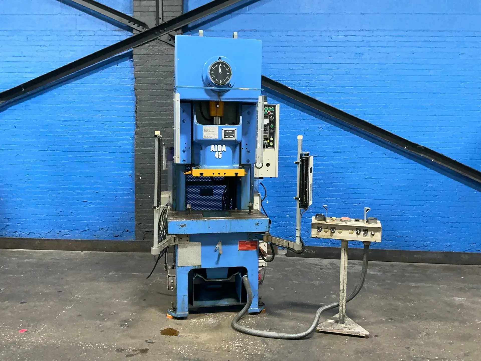 Used AIDA NC145(2) Straight Side Presses Ohio US | HGR 24 #1334627