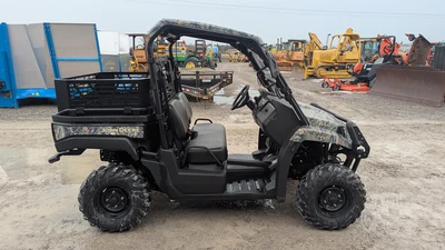 USED 2012 JOHN DEERE GATOR XUV 550