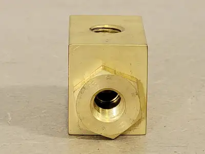 Used 2004 CIRCLE SEAL C 449B-2PPP Valves/Fittings British Columbia CA | Lenmark #1440764