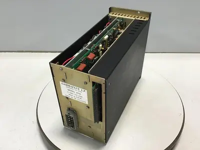 USED HUSKY 9152