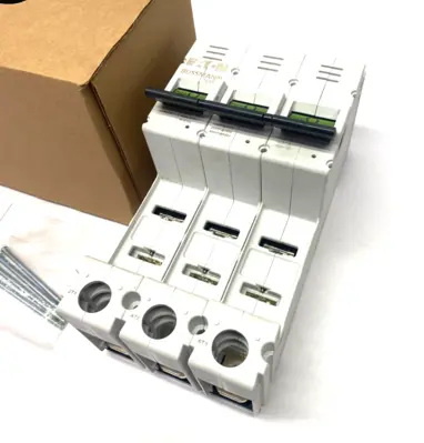 USED EATON BUSSMANN SERIES COMPACT CIRCUIT PROTECTOR SWITCH 3P 400A