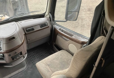 USED 2014 VOLVO VNL 6X4