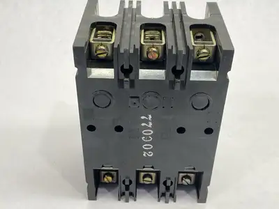 USED WESTINGHOUSE MOLDED CASE CIRCUIT BREAKER 3P 50A 600VAC 4992D46G40