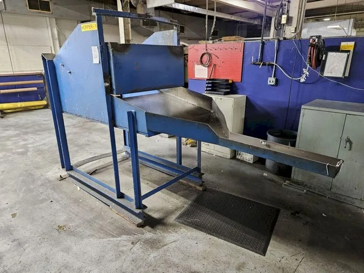 Used NOT SPECIFIED _UNKNOWN_ Hoppers Ohio US | Yoder Brothers machinery #1132581