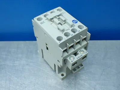 NEW ALLENBRADLEY 100C23EJ200
