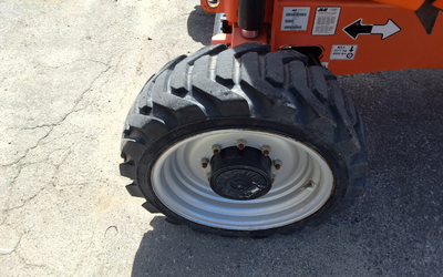 USED 2016 JLG 340AJ