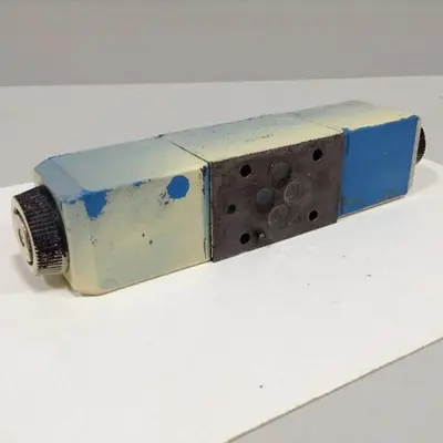 USED VICKERS DG4V-3-6C-M-U-HL7-60