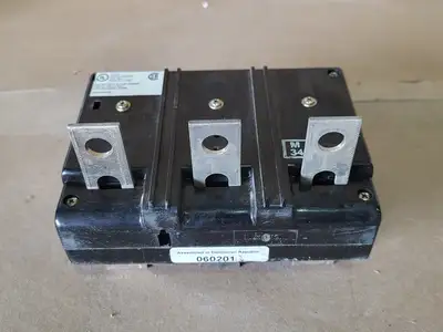 Used CUTLER-HAMMER KT3300T Switchgears British Columbia CA | Lenmark #239044
