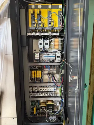 2011 MAKINO PS95 CNC Machining Center | ListingHippo (34)