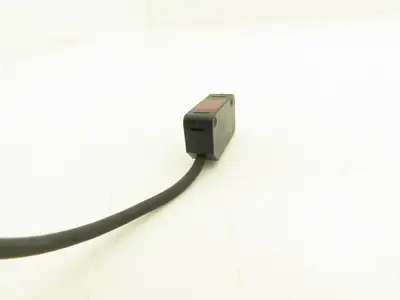 Keyence PZ-M51 Photoelectric Sensor Transmitter R 12-24VDC Lot of 6