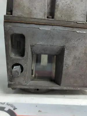 USED HONEYWELL V4055 1064 2