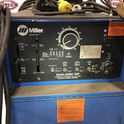 Miller DIALARC HF Welder 200/230/460Volts 1Phase 60Hz 103/90/45Amperes
