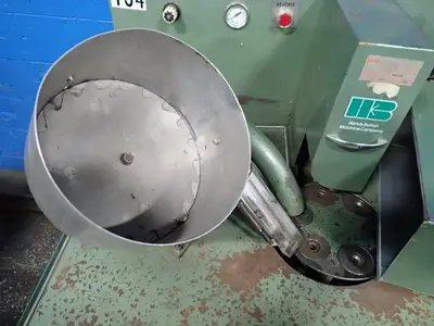 USED 1985 HANDY BUTTON MACHINE CO 300 MACHINE