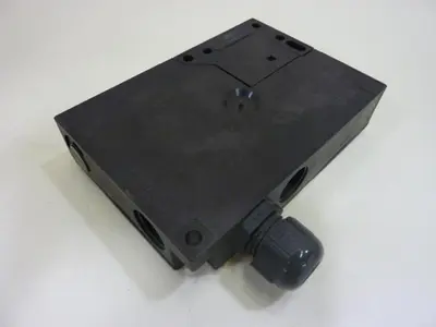 USED SCHMERSAL AZM161SK-24RKA-024