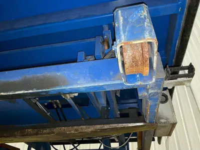 78" X 96" HYDRAULIC SCISSOR LIFT TABLE: YOBRO #24596