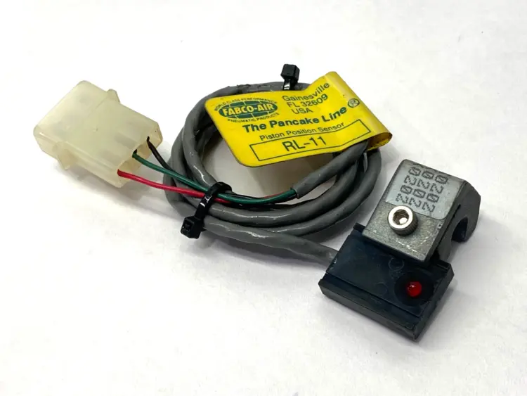 Used Fabco-Air Pancake Line Piston Position Sensor Proximity Sensors Michigan US | Maverick Industrial Sales #1393082