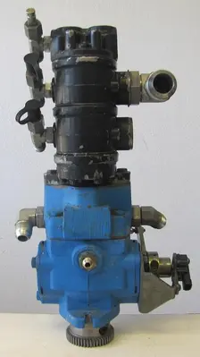 Advance Nilfisk 56304113 Triple Gear Pump  & 56304112 Hydraulic Piston Pump Main
