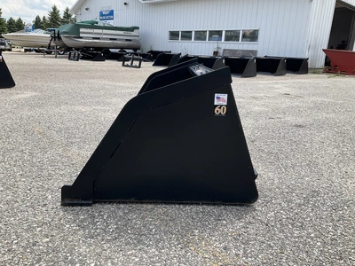 Used TOMAHAWK 60" SNOW/ MULCH BUCKET Skid Steer Buckets Michigan US | Miedema Asset Management Group #1342378