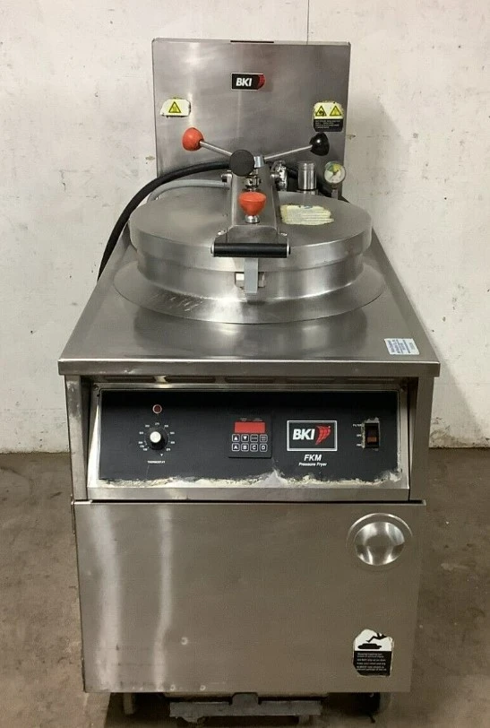 152-0194 BKI FKM Electric Pressure Fryer