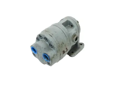 NEW B&S 713-511-2 GEAR PUMP 511 7135112