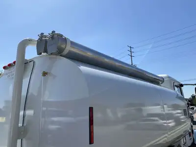 New | in-Stock 2027 MACK MD642R Water Trucks California US | Commerce Truck Equipment Sales #1548766