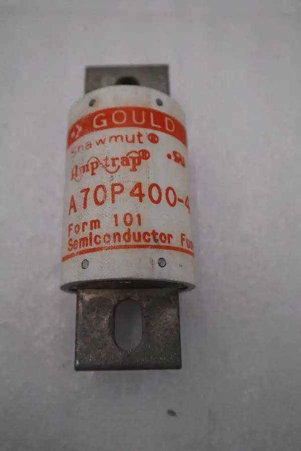 New Ferraz Shawmut A70P400-4 Semiconductor Fuse (14 AVAILABLE) STOCK H879