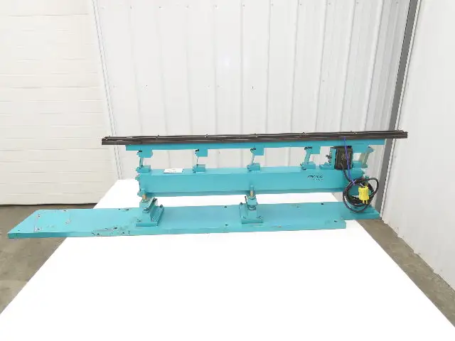 Used STROMAG _UNKNOWN_ Vibratory Feeders Indiana US | Arrow Industrial #615978