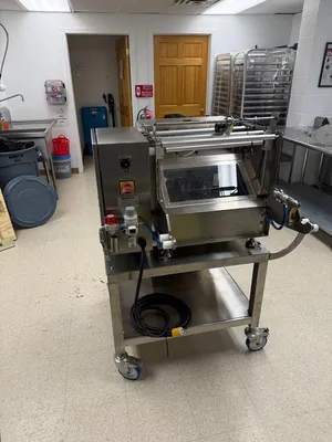 2025 WEIGHPACK VersaPak Vertical Form Fill Sealing Machines (VFFS) | Global Machine Brokers, LLC (5)