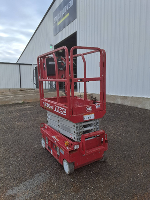 USED 2020 MEC 1330SE