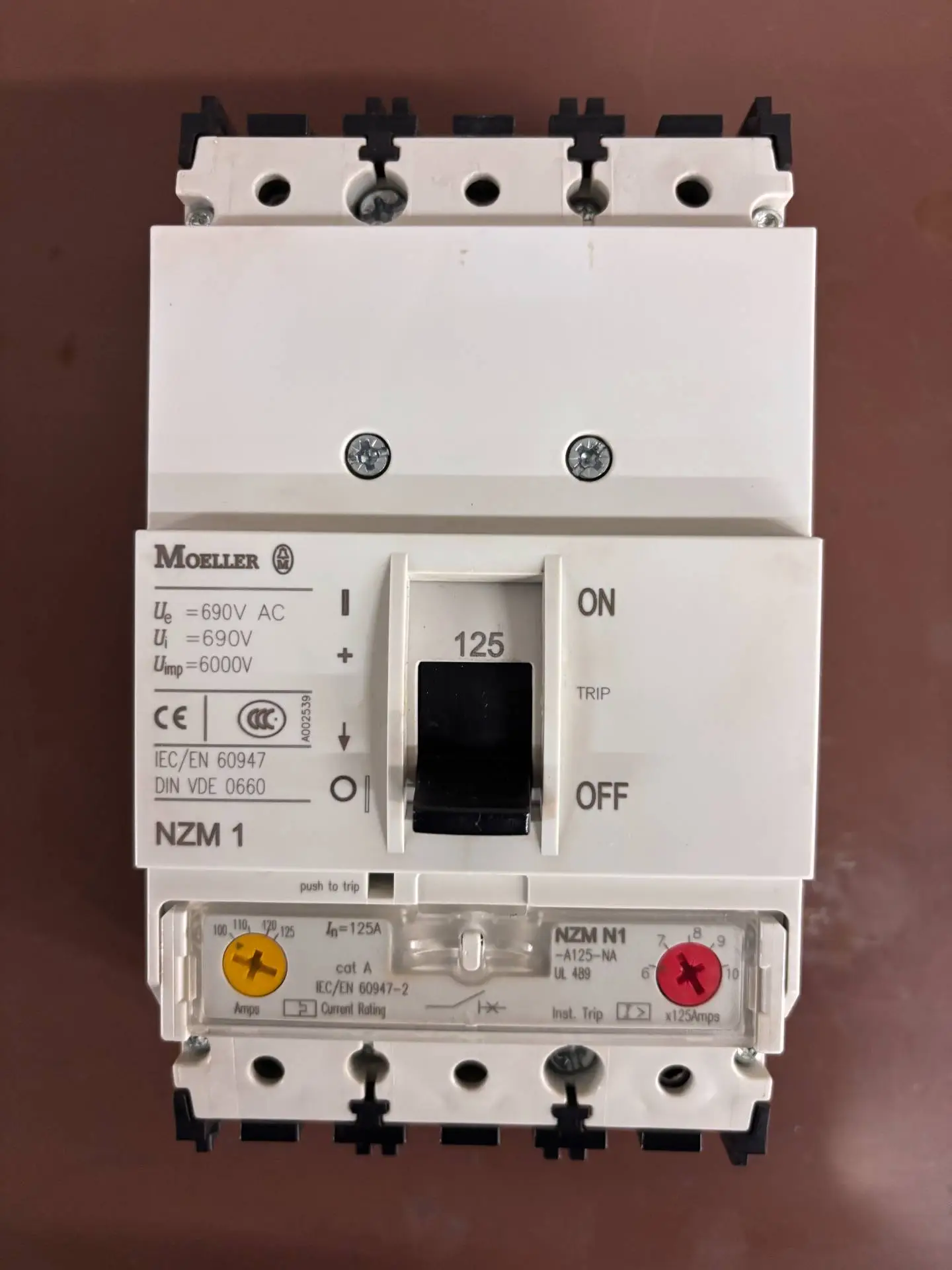 Used 2008 MOELLER NZM N1-A125-NA Circuit Breakers Illinois US | Aucto #1322449