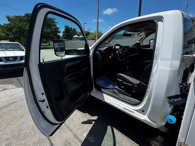 Used 2020 VERSALIFT SST40EIH-02 Bucket (boom) trucks Florida US | Truck and Van Outlet #1509147