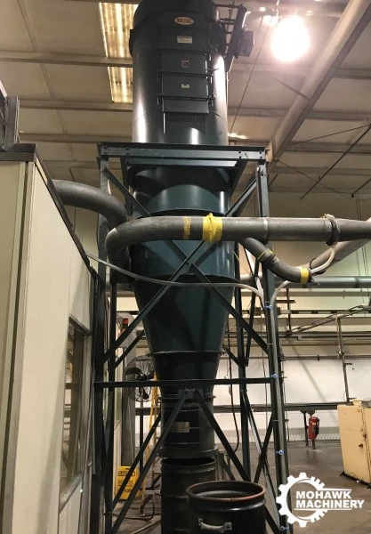 75 HP MAC “96AVR21” BAGHOUSE DUST FILTRATION SYSTEM - 75 HP HOFFMAN FAN - 258 CU FT - 5.4 SCFM - SUPPORT STAND
