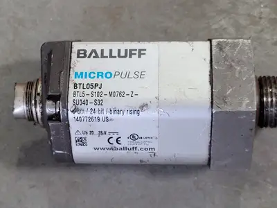 USED BALLUFF BTL5-S102-M0762-Z-SU040-S32