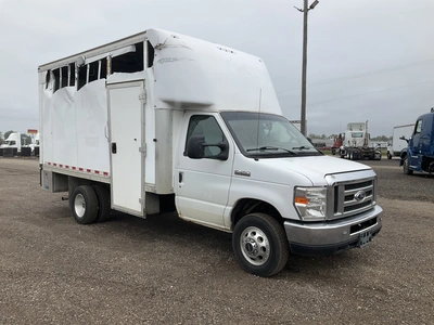 Used 2019 FORD ECONOLINE 450 Box trucks Michigan US | Miedema Asset Management Group #1455005