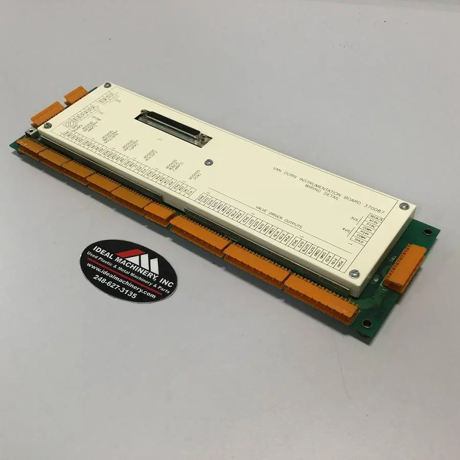 USED VAN DORN 370087