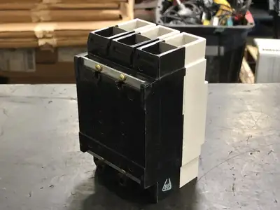 NEW EATON GI3025