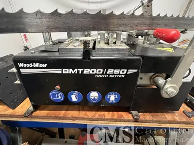 USED 2001 WOOD-MIZER LT40 SUPER HYDRAULIC ELECTRIC SAWMILL