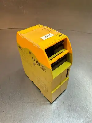 Pilz PNOZ S11 C 24VDC 8n/o 1n/c 751111 (3.5.1)